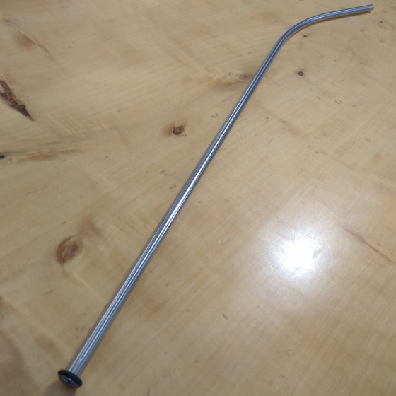 Liquid dip tube