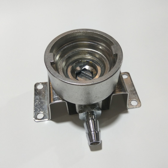 Cleaning Attachment for Keg Coupler Disconnects and Couplers League