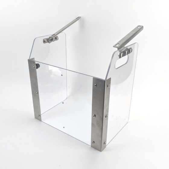 Cannular Splash Guard